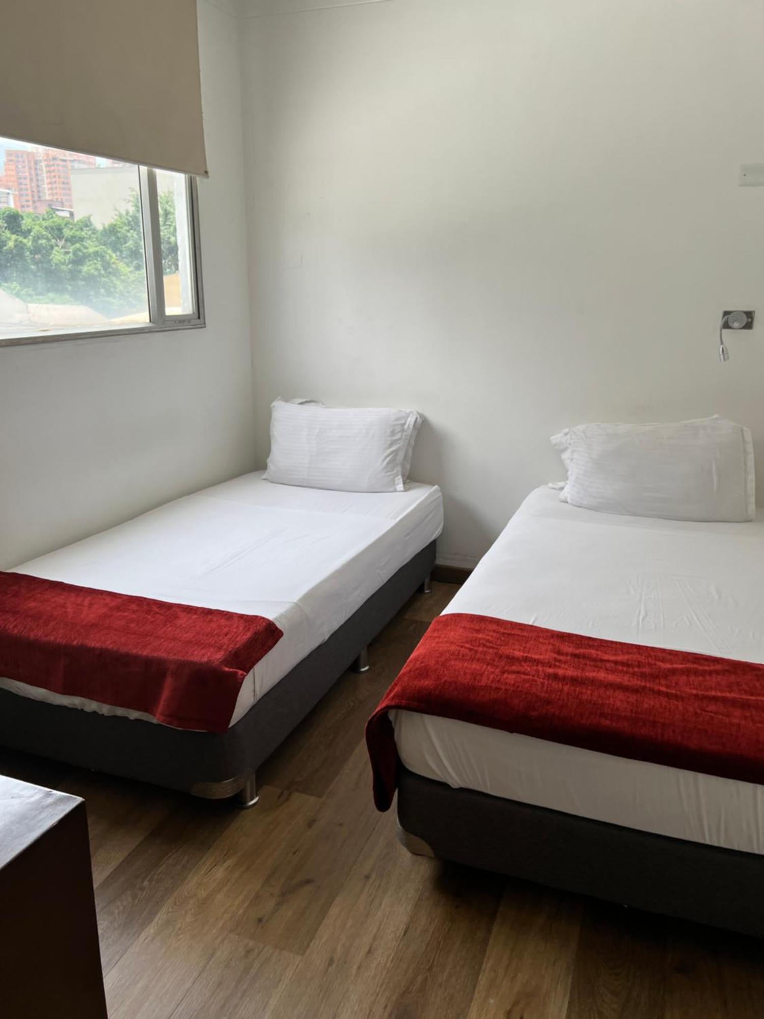 Hotel Florencia Plaza Medellin Exterior photo