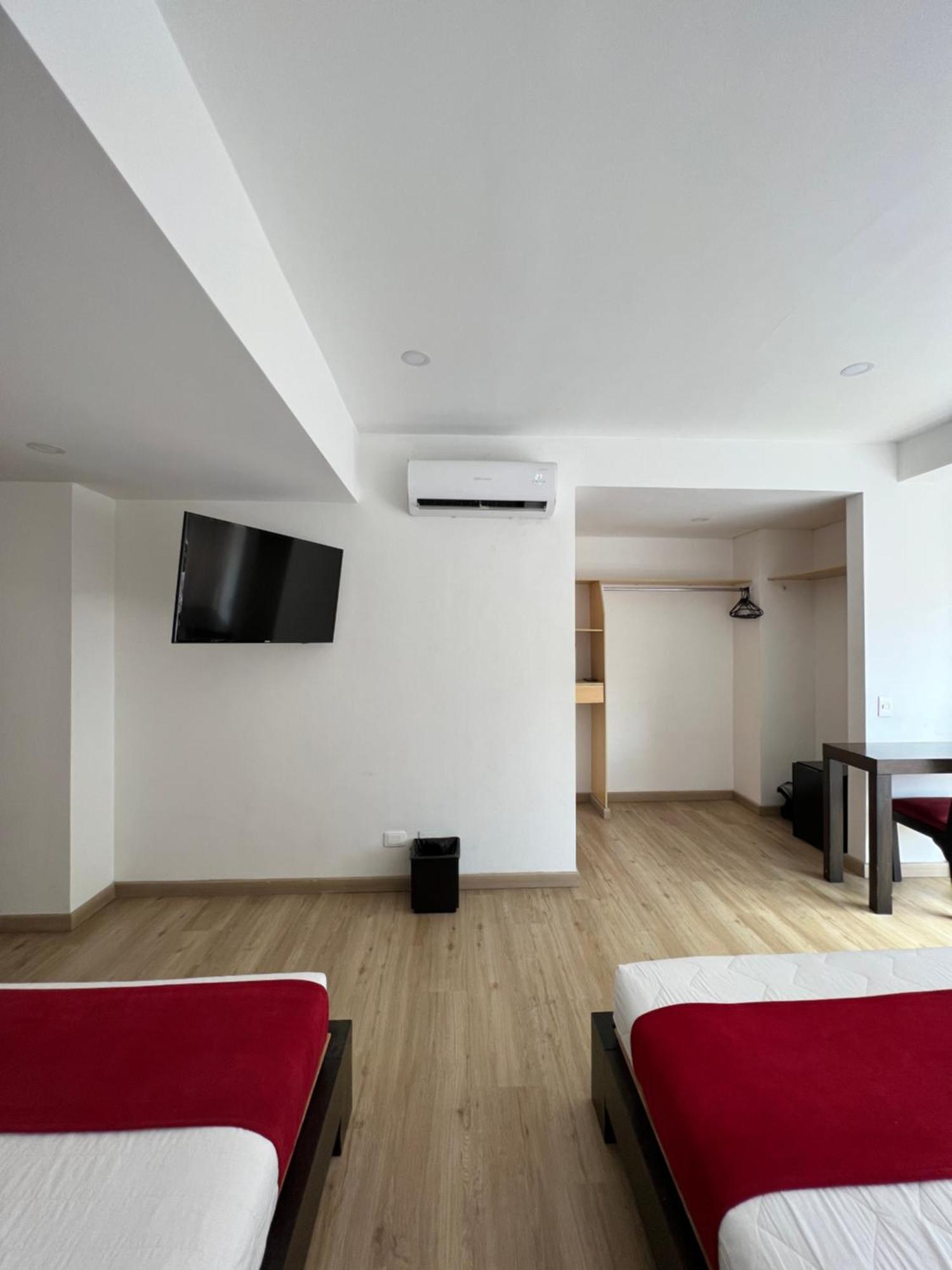 Hotel Florencia Plaza Medellin Exterior photo